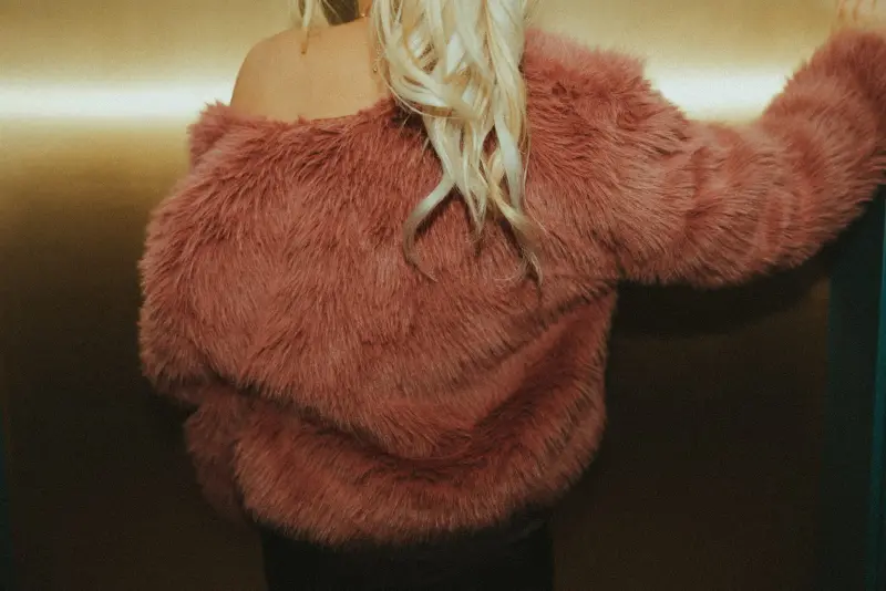 Cropped Faux Fur Jacket